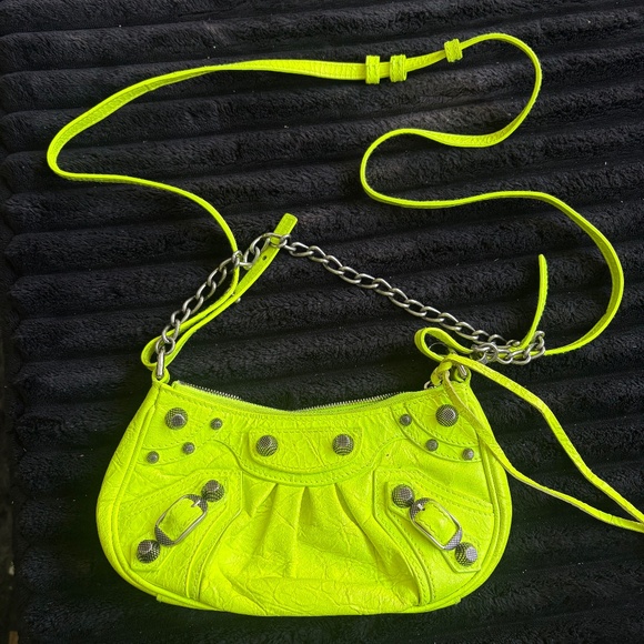 Balenciaga neon yellow le cagole mini